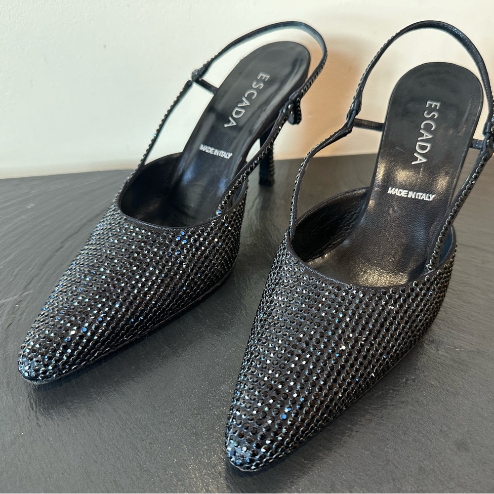 ESCADA
Crystal Printed Slingback Pumps